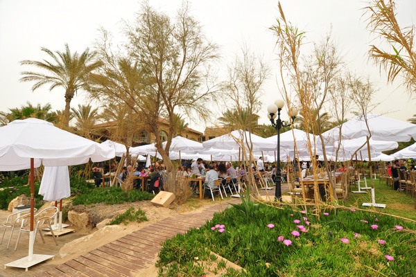 Easter Sunday At Edde Sands